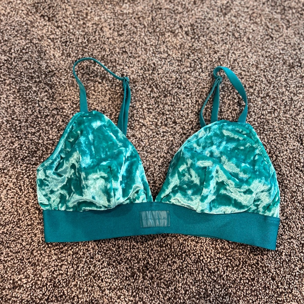 Victoria secret bra